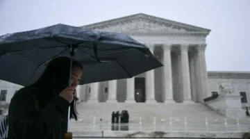 عواصف رعدية وأعاصير تضرب أجزاء من الولايات المتحدة وسط تحذيرات من الثلوج والرياح